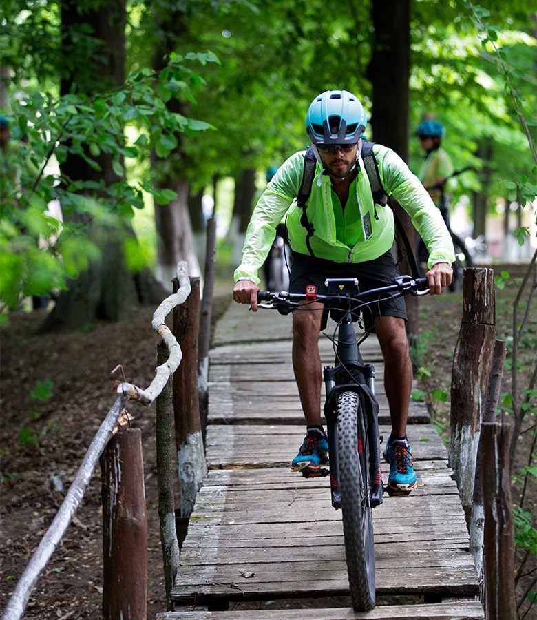 Jooyridez, Oaza Taina Vie, biciclete asistate electric, padurea Barnova, padurea Barnova iasi, iasi, Tur ghidat, tururi,ghidate, Campare, Cafenea, Cafenea barnova, Băcănie, Evenimente, Camping, Camping iasi, Glamping iasi, Glamping, Corporate, teambuilding, teambuilding iasi, aventura, distractie